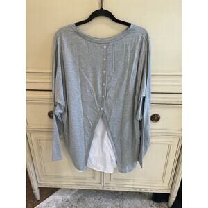 NWOT Plus Size XXL Gray Blouse Button Suit Back Accent No‎ Brand